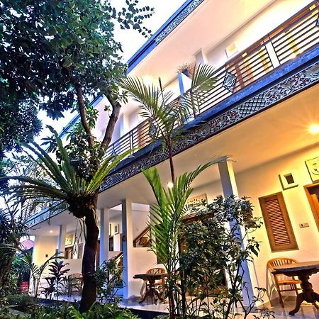 Batik Sekar Bali Guest House Ubud  Exterior photo