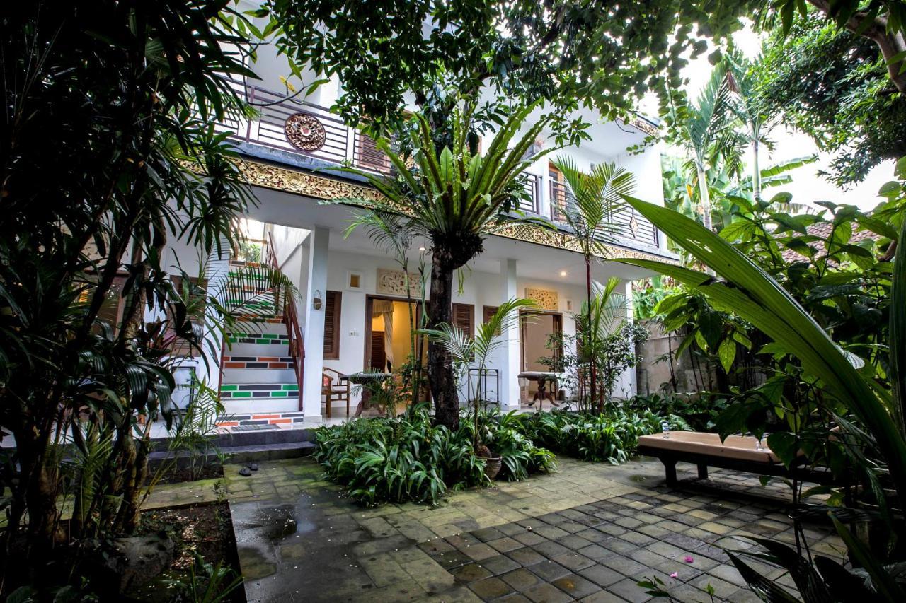 Batik Sekar Bali Guest House Ubud  Exterior photo