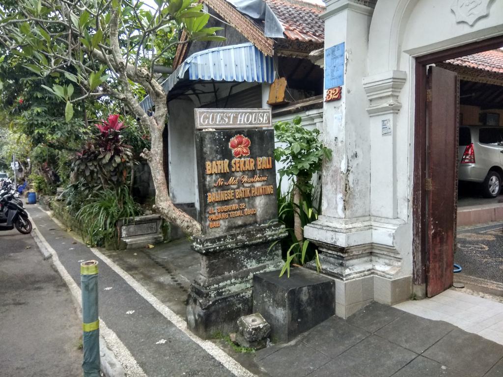 Batik Sekar Bali Guest House Ubud  Exterior photo